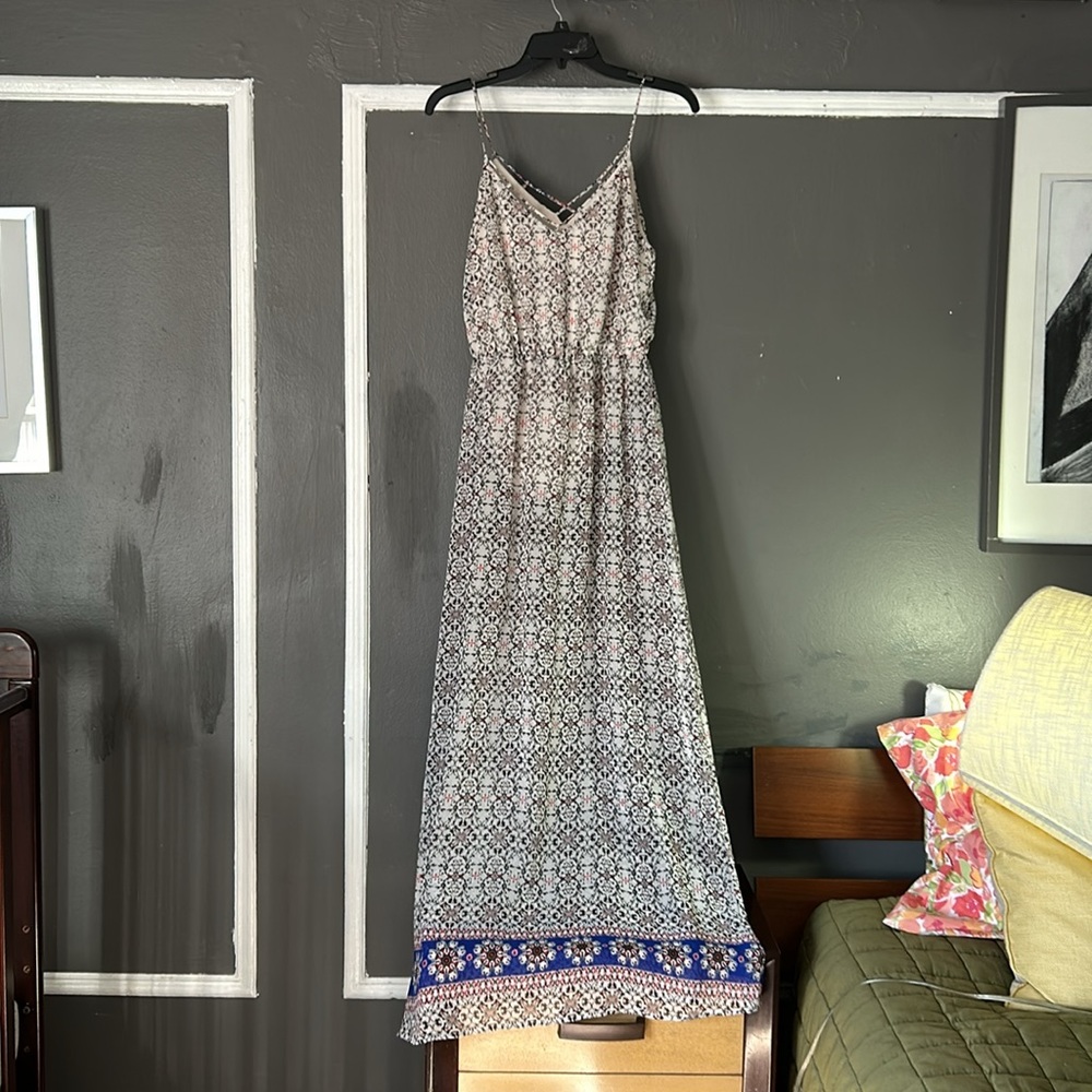 Sienna Sky maxi dress size small